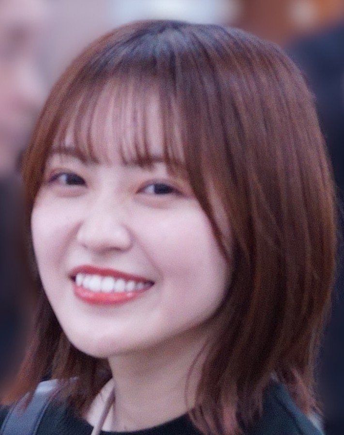 3歳の頃のおどける松田里奈と弟